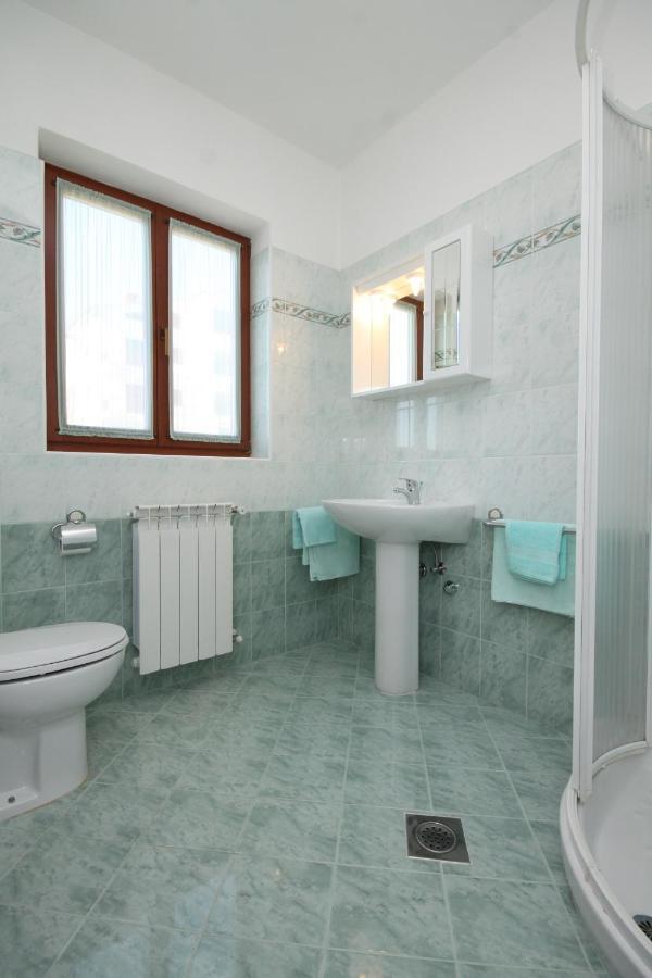 Apartments With A Parking Space Rabac, Labin - 7429 Exterior foto