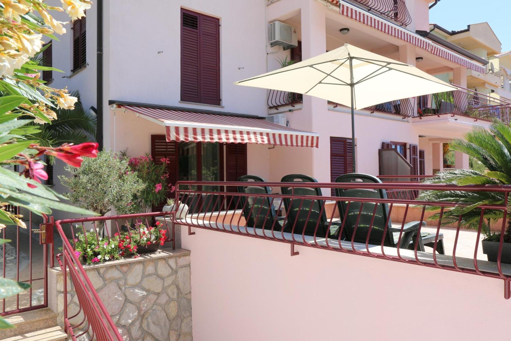 Apartments With A Parking Space Rabac, Labin - 7429 Exterior foto